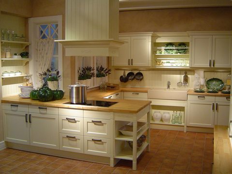Landhaus-Küchen Bild 4